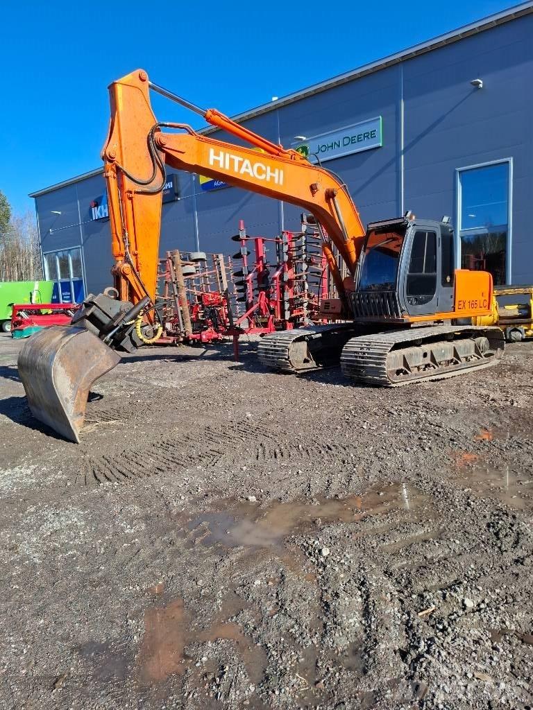 Hitachi EX 165 LC حفارات زحافة
