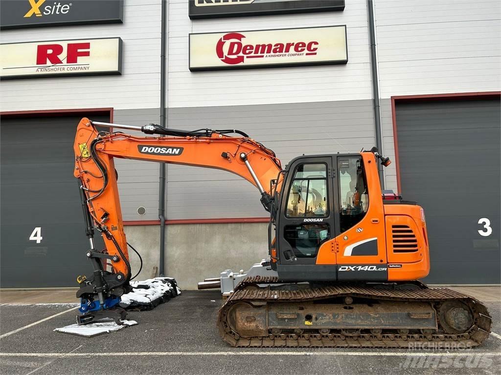 Doosan DX140LCR-5 حفارات زحافة