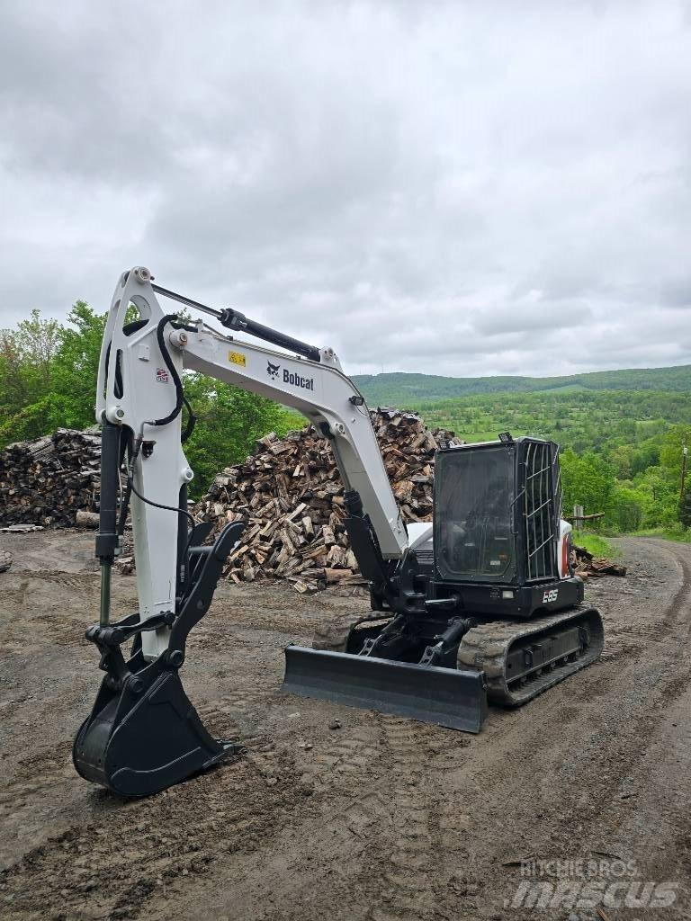 Bobcat E 85 حفارات زحافة