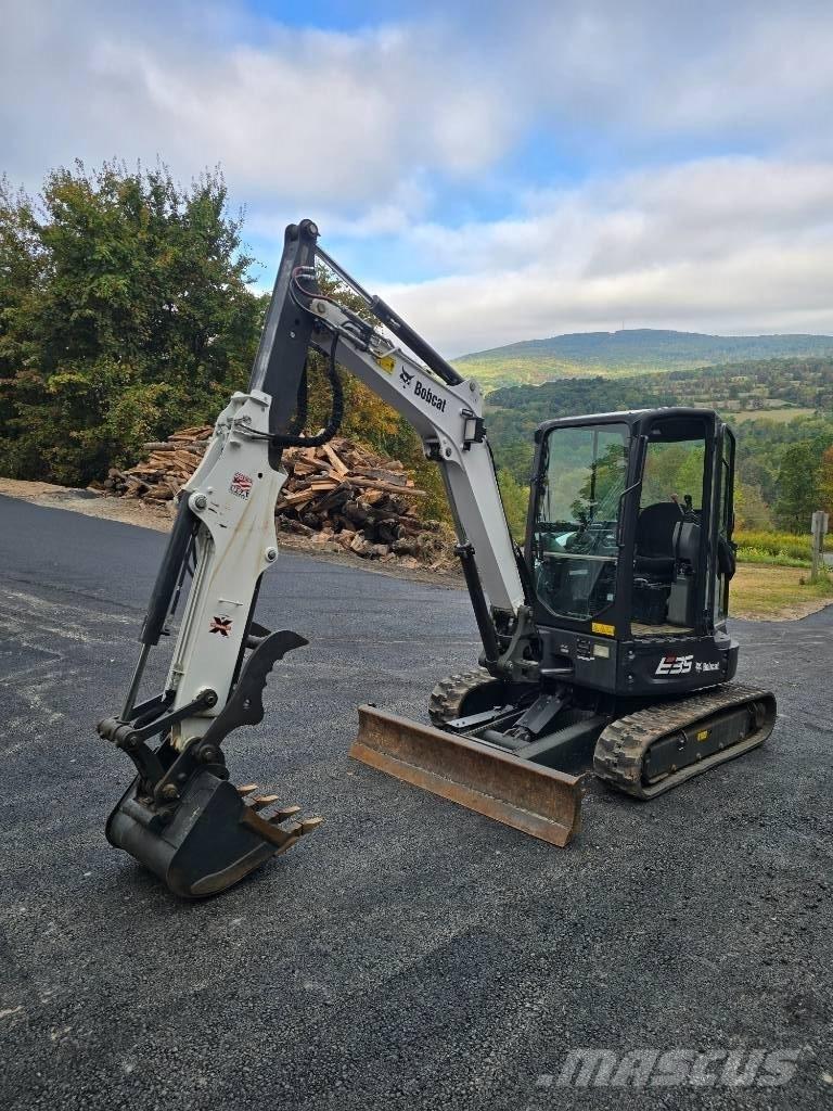Bobcat E35 حفارات صغيرة أقل من 7 طن (حفارات صغيرة)
