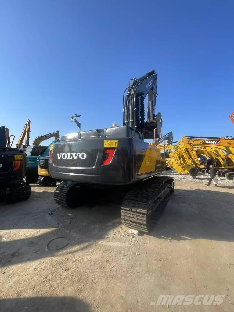 Volvo EC 300 حفارات زحافة