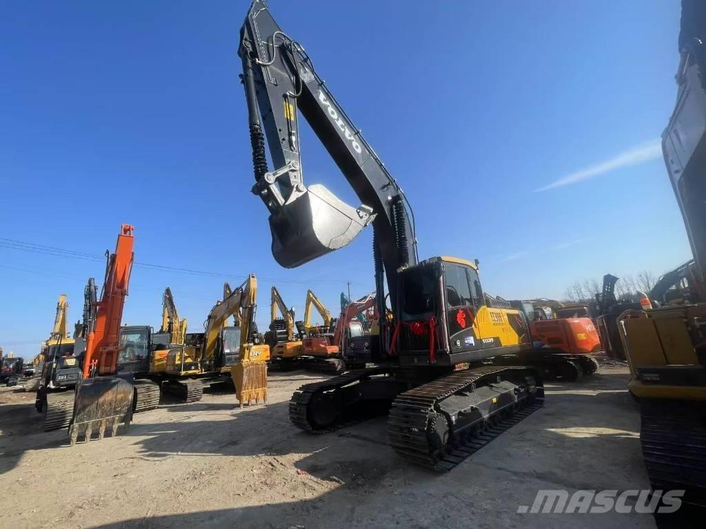 Volvo EC 300 حفارات زحافة