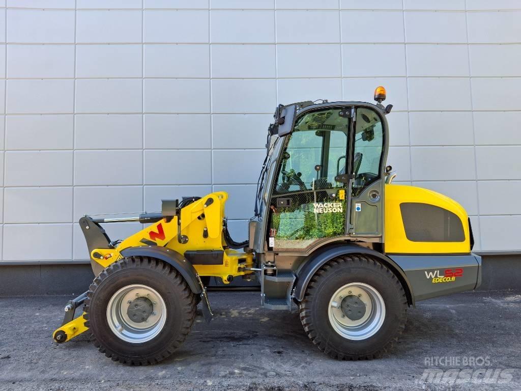 Wacker Neuson WL 52 لوادر بعجل