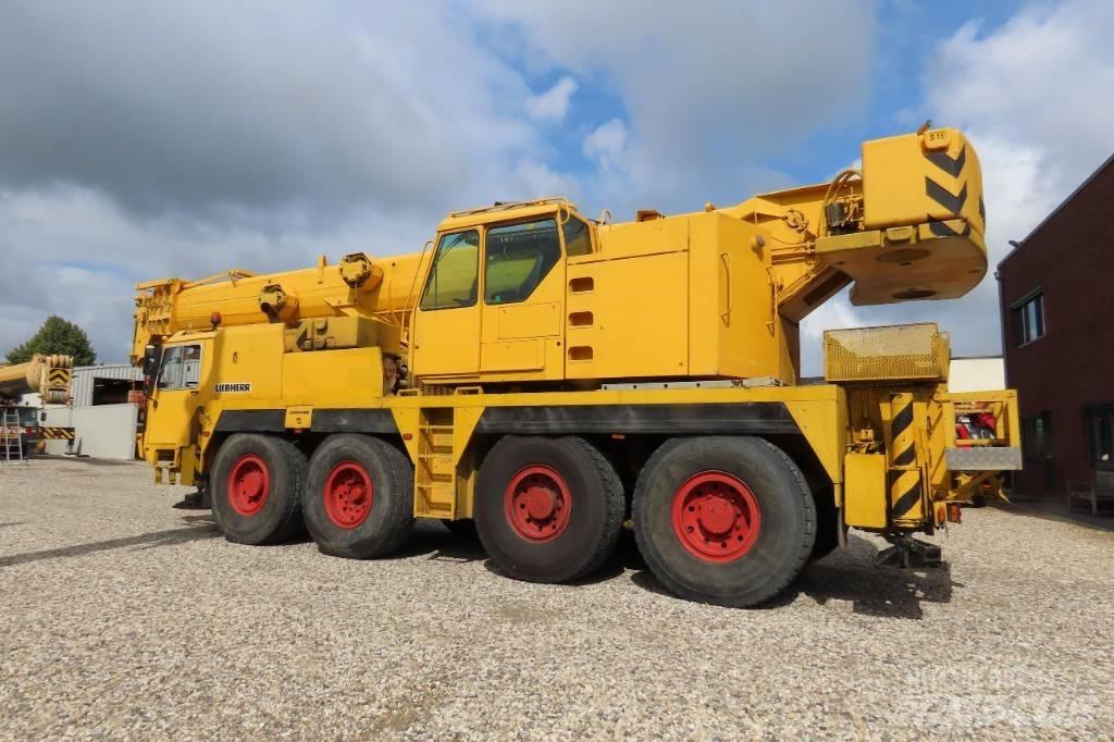 Liebherr LTM 1070-1 رافعات صالحة لكل أنواع الطرق
