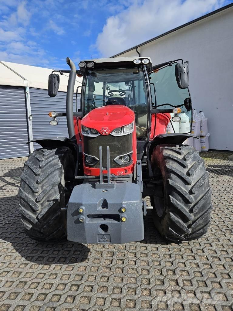 Massey Ferguson 6718 الجرارات