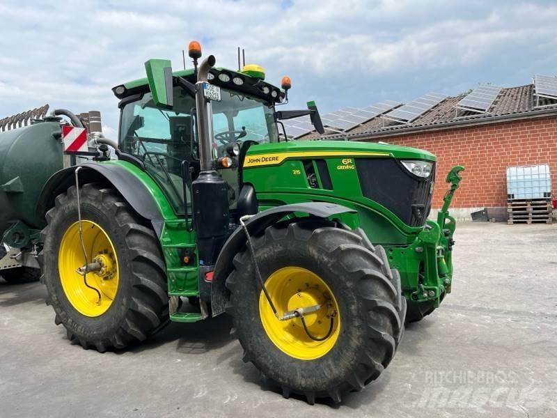 John Deere 6R215 الجرارات