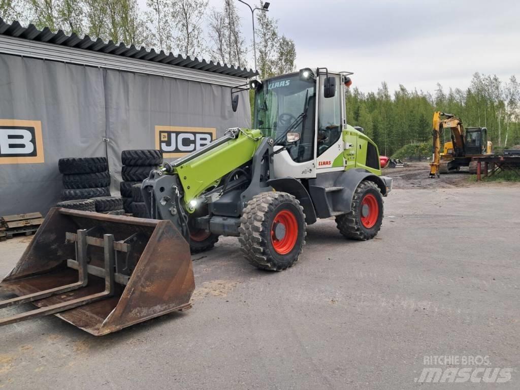 CLAAS 738T رافعة تلسكوبية