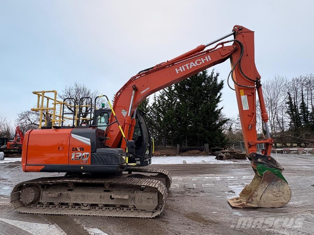 Hitachi ZX130LCN-7 حفارات زحافة