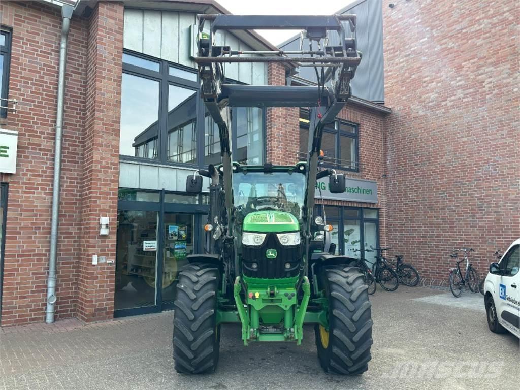 John Deere 6140R الجرارات