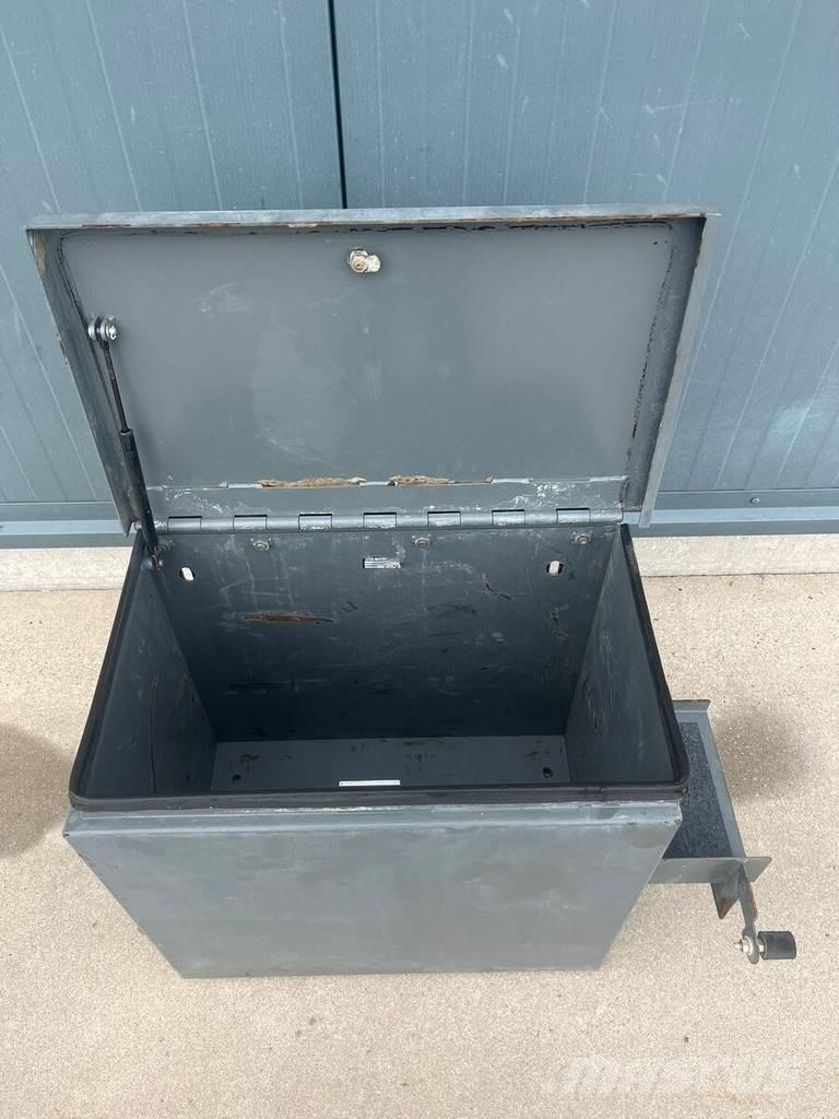 Liebherr / Toolbox مكونات أخرى