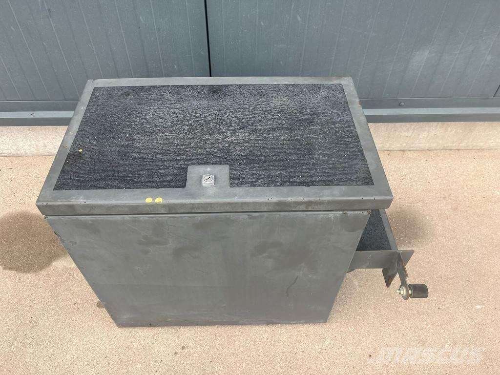 Liebherr / Toolbox مكونات أخرى