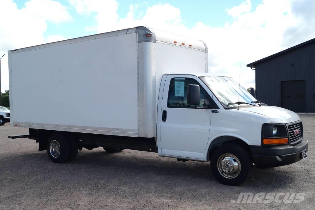 GMC Savana G3500 شاحنات ذات هيكل صندوقي