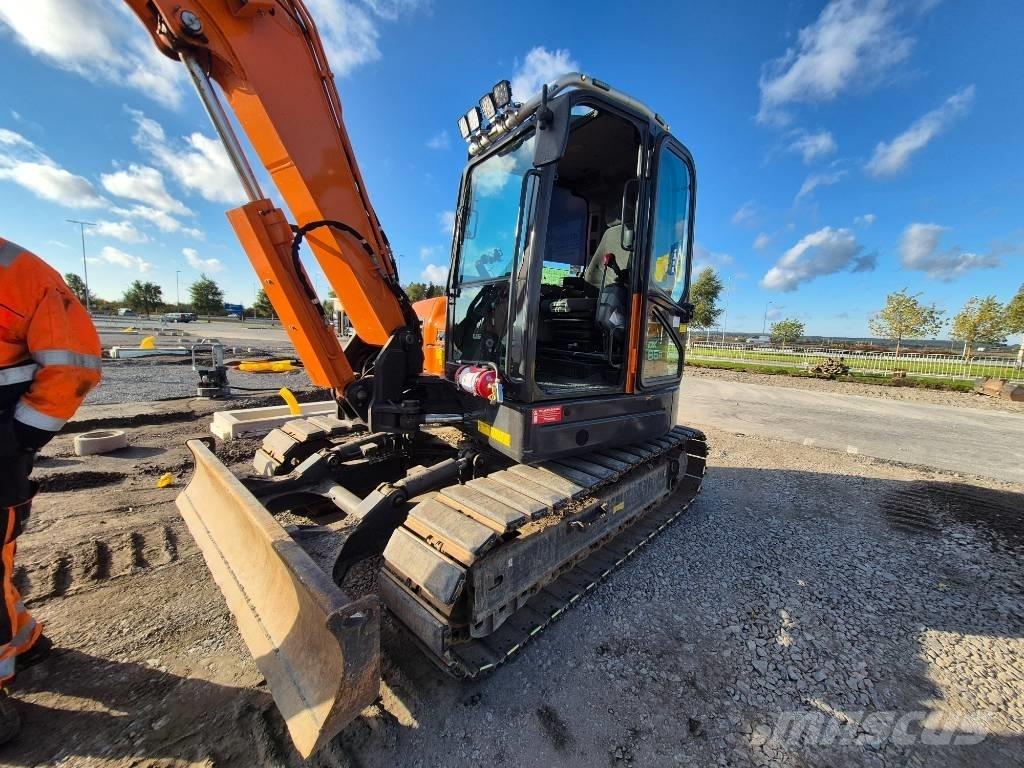 Doosan DX 85 R حفارات وسط 7 طن - 12 طن
