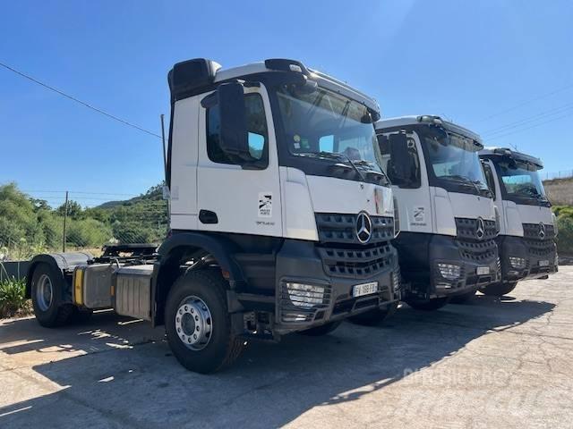 Mercedes-Benz 2045 وحدات الجر