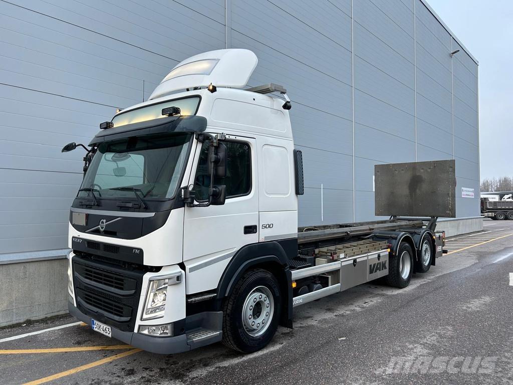 Volvo FM شاحنات قابلة للفك