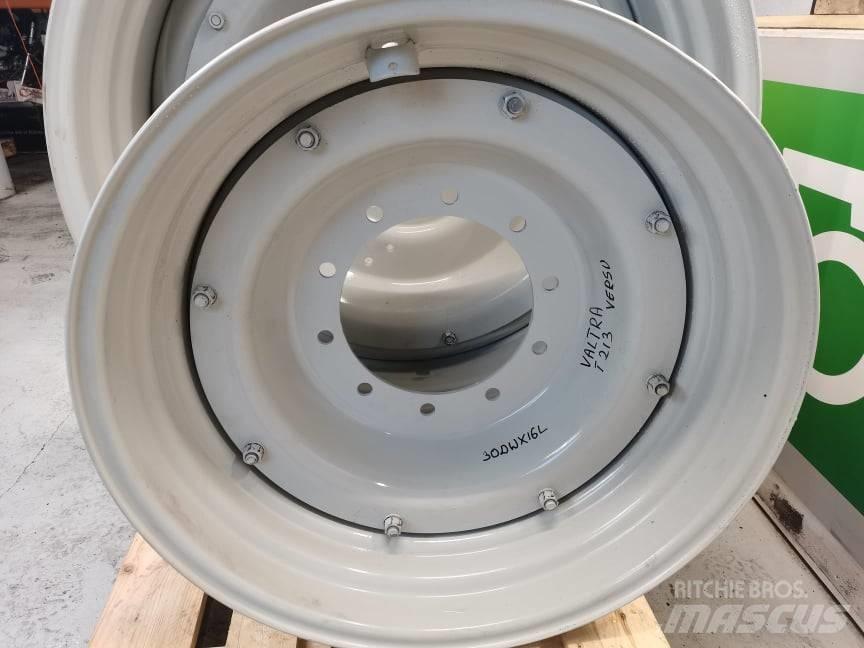 Valtra T R42X20  rim الإطارات والعجلات والحافات
