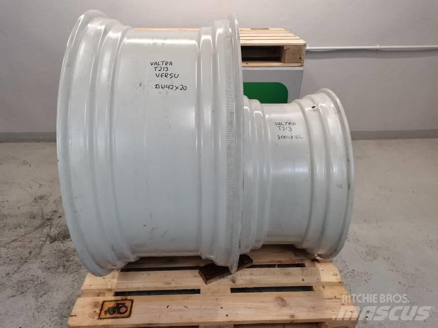 Valtra T R42X20  rim الإطارات والعجلات والحافات