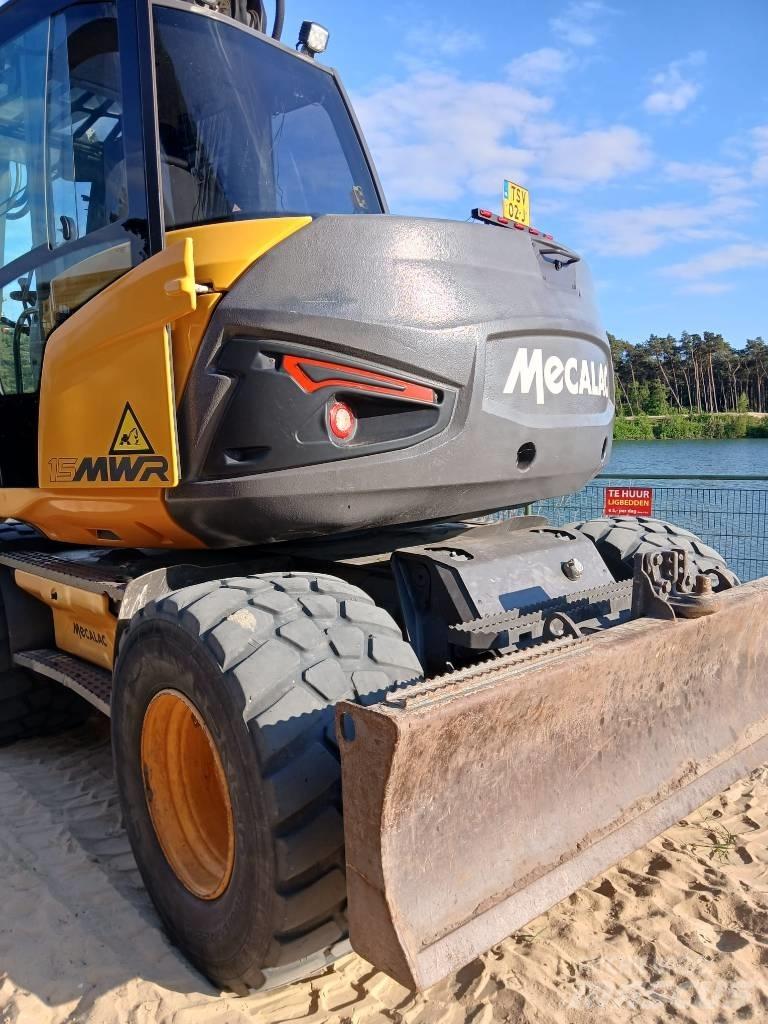 Mecalac 15 MWR حفارات بعجل