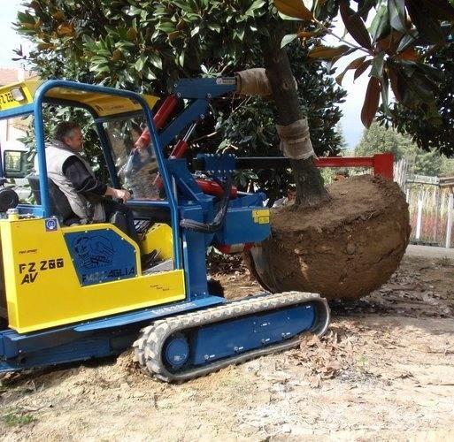  Pazzaglia FZ 200 AV ماكينات أخرى لتجهيز الأراضي