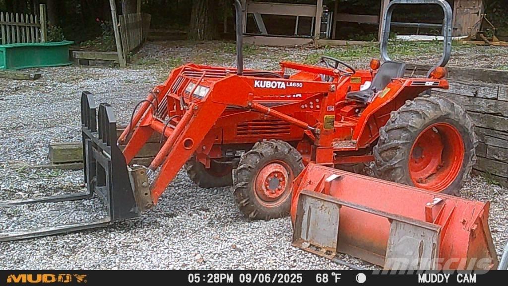 Kubota 3650 الجرارات