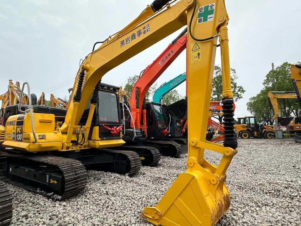Komatsu PC 130-8 حفارات وسط 7 طن - 12 طن