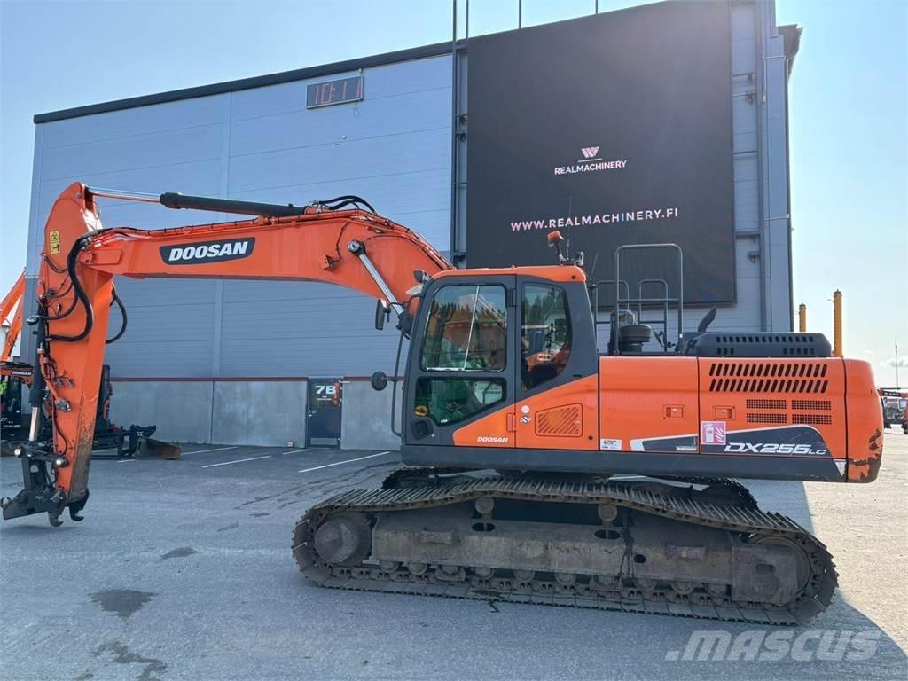 Doosan DX255LC-5 حفارات زحافة