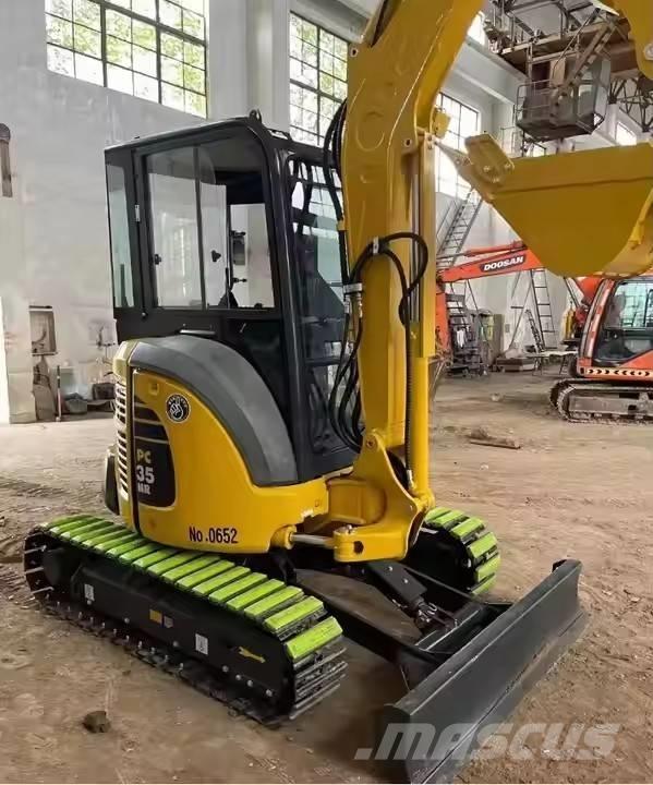 Komatsu PC 35 حفارات صغيرة أقل من 7 طن (حفارات صغيرة)