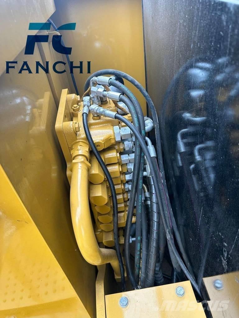 CAT CAT306e2 حفارات زحافة