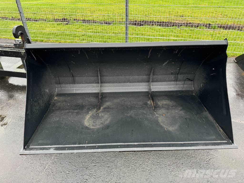 Quicke Skopa VS 200 ملحقات أخرى للجرارات