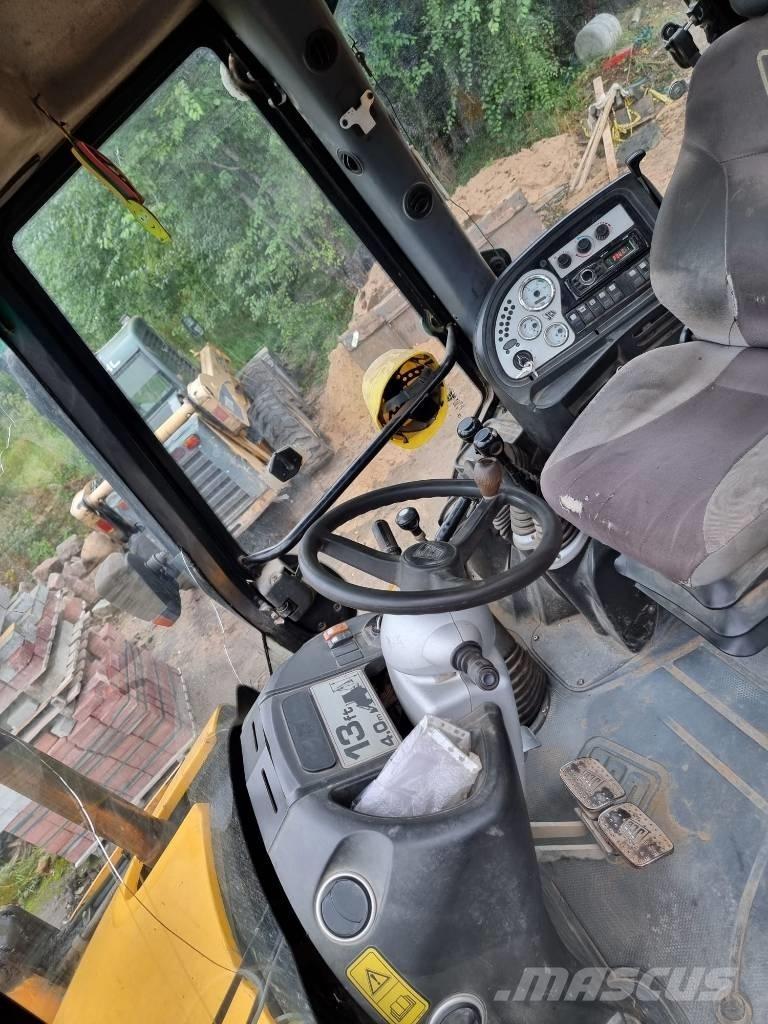 JCB 3 CX لوادر ذات جرافات عكسية