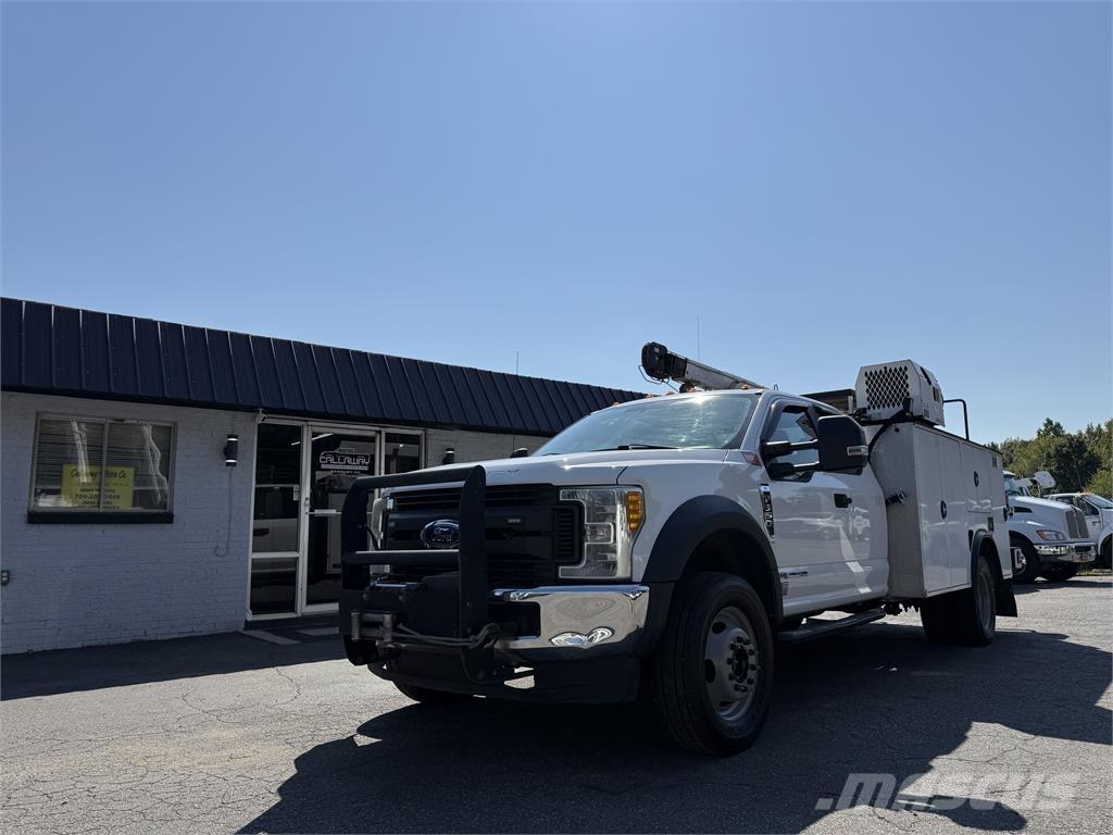 Ford F550 مركبات الأغراض العامة