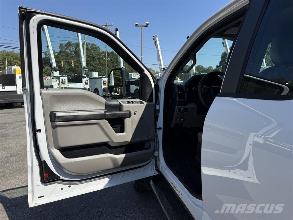 Ford F550 مركبات الأغراض العامة