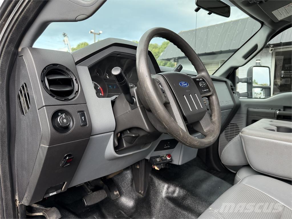 Ford F550 مركبات الأغراض العامة