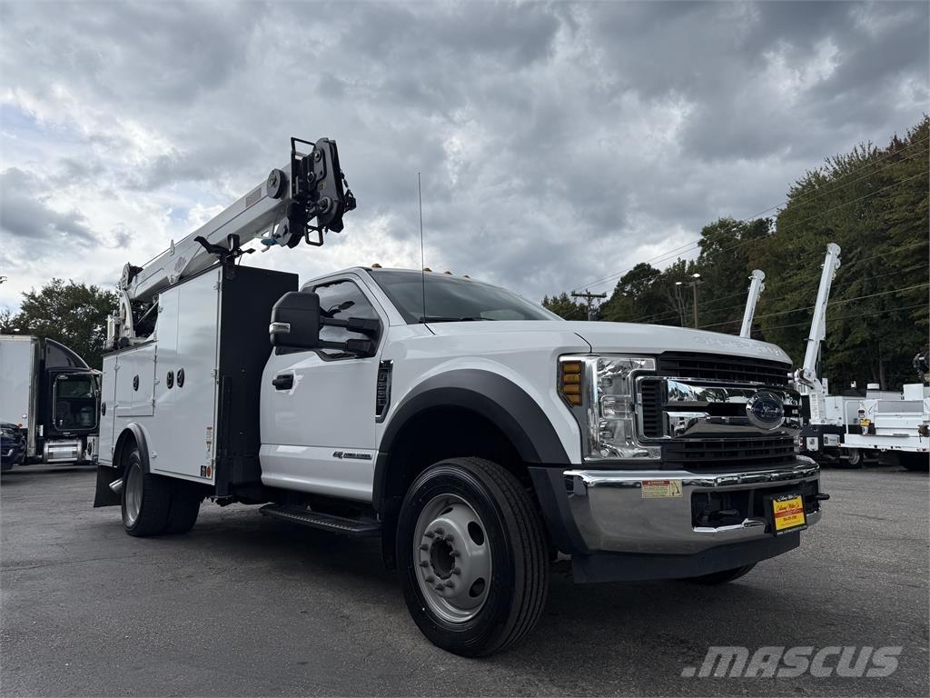 Ford F550 مركبات الأغراض العامة