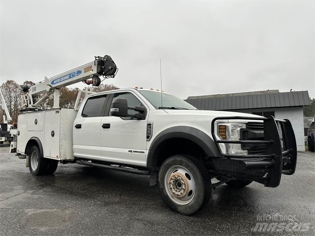 Ford F550 مركبات الأغراض العامة