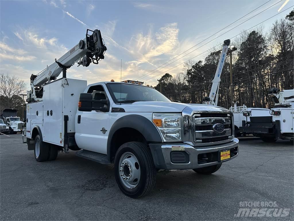 Ford F550 مركبات الأغراض العامة