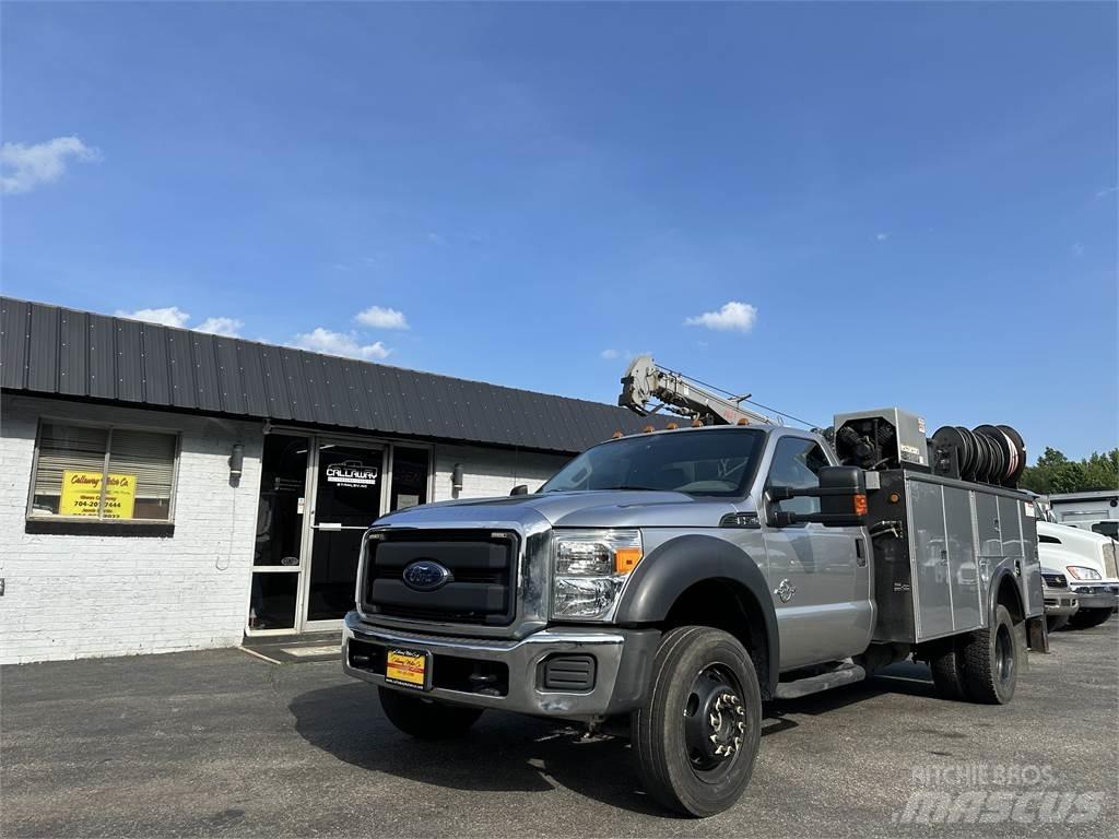 Ford F550 مركبات الأغراض العامة