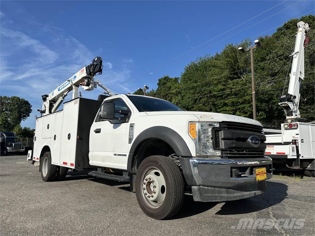 Ford F550 مركبات الأغراض العامة