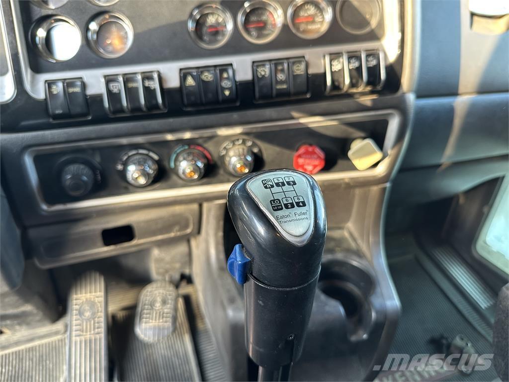 Kenworth T800 شاحنات قلابة