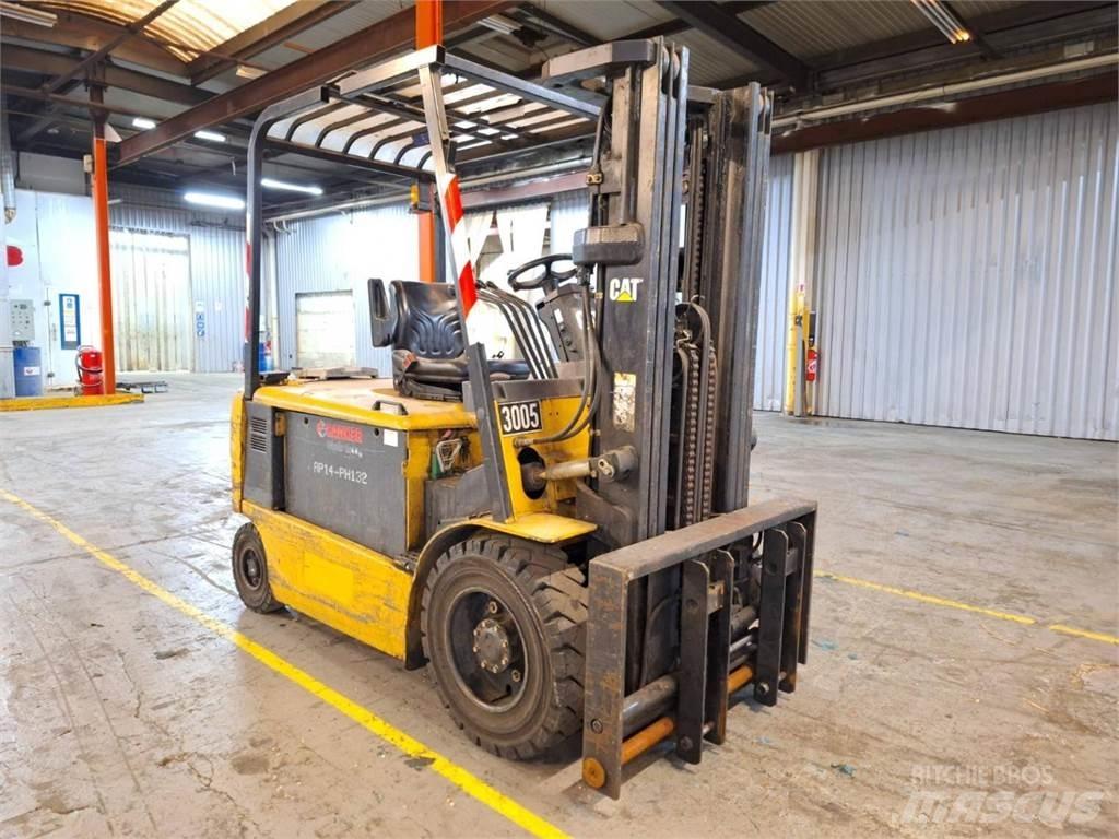 CAT EP30K-PAC شاحنات ذات رافعات شوكية - أخرى