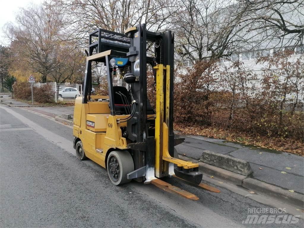 CAT GC45K SWB شاحنات ذات رافعات شوكية - أخرى