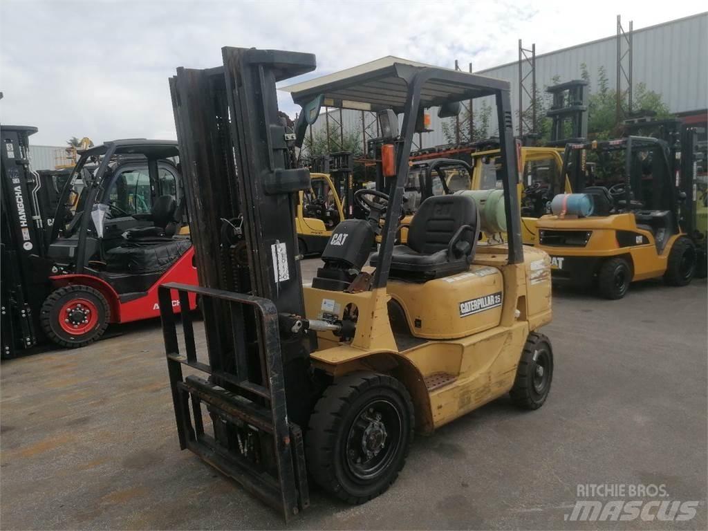 CAT GP25K شاحنات ذات رافعات شوكية - أخرى