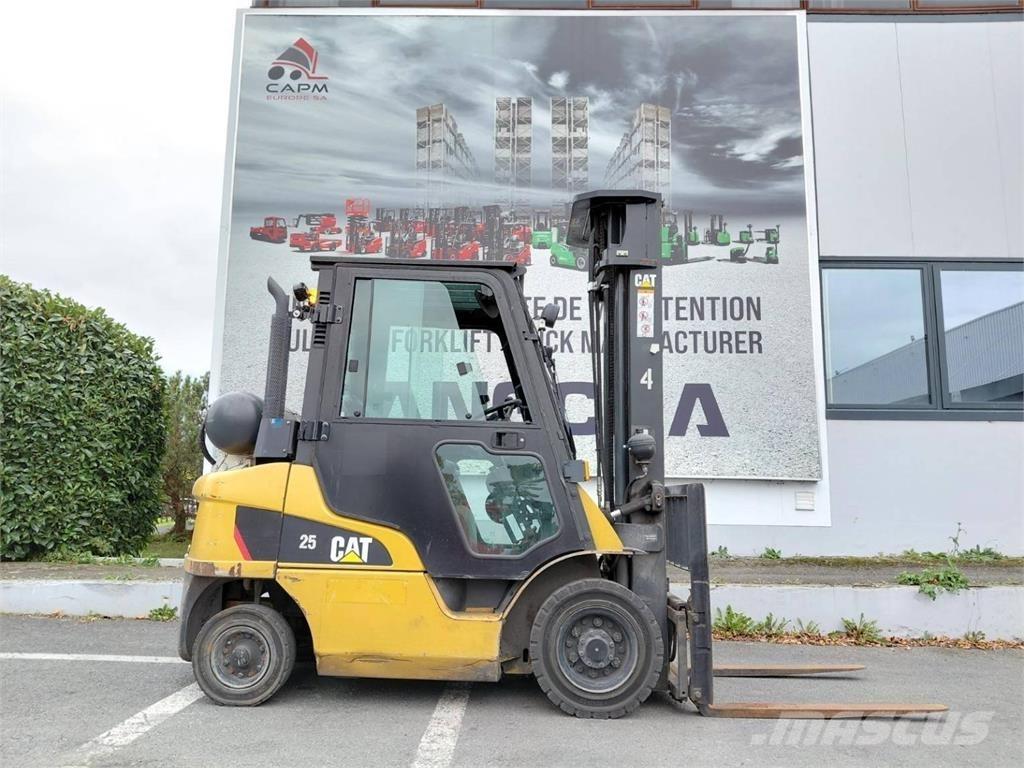 CAT GP25NTD شاحنات ذات رافعات شوكية - أخرى