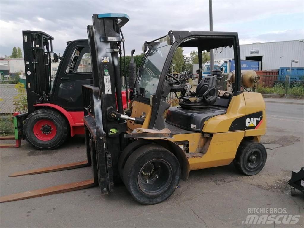 CAT GP40N شاحنات ذات رافعات شوكية - أخرى