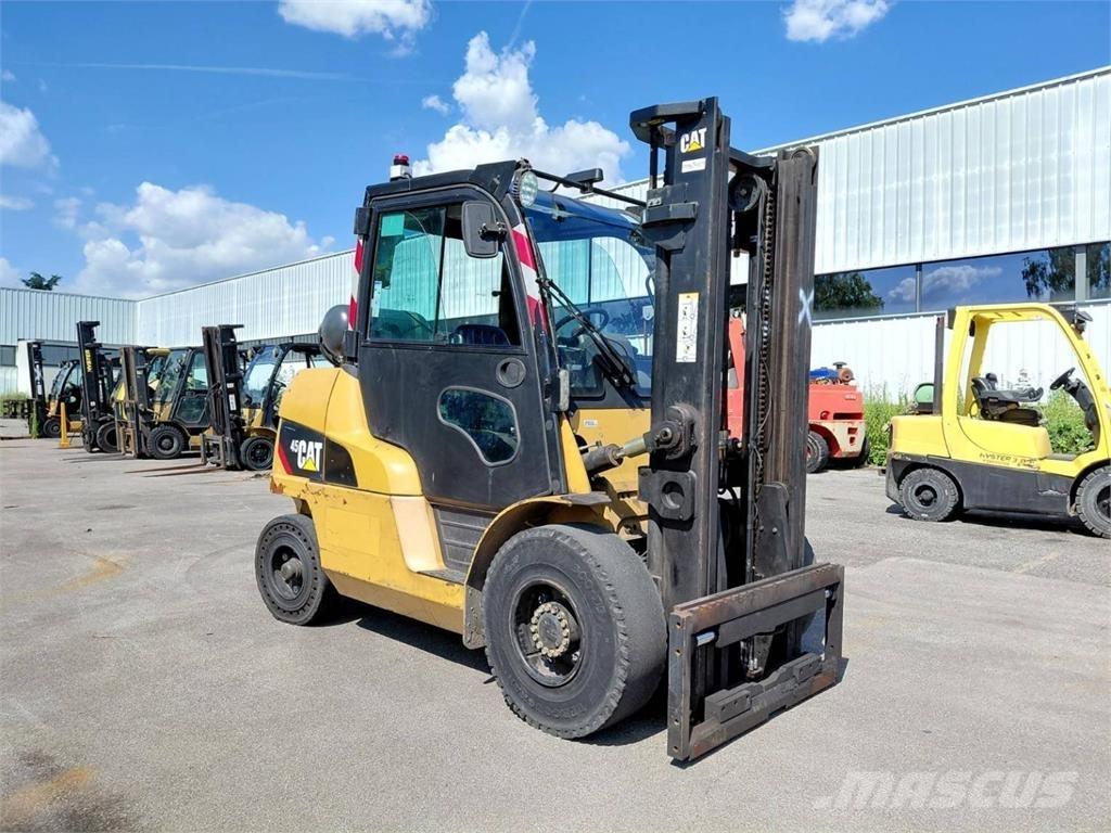 CAT GP45N شاحنات ذات رافعات شوكية - أخرى