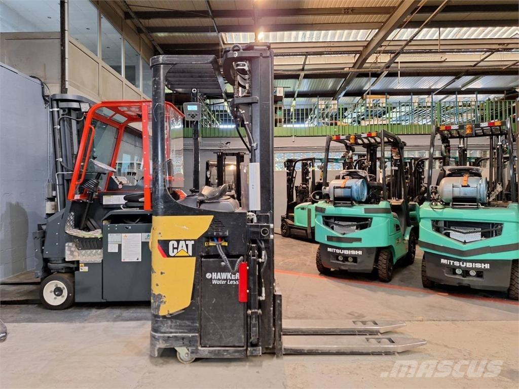 CAT NSR20N شاحنات مناولة ذاتية الدفع