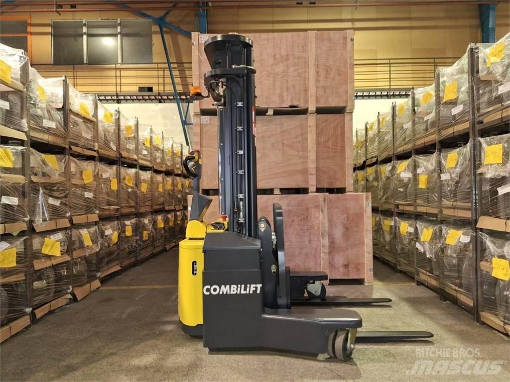 Combilift WR4 معدات التكديس الجوالة