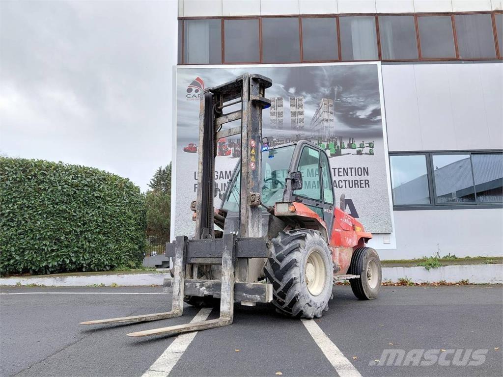 Manitou MC50 شاحنات الطرق الوعرة