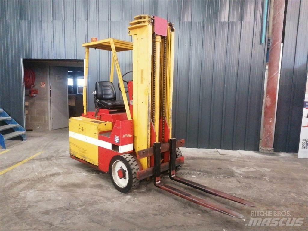  Peg F2050EB شاحنات ذات رافعات شوكية - أخرى