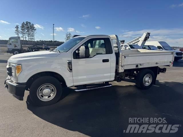 Ford F250 XL أخرى